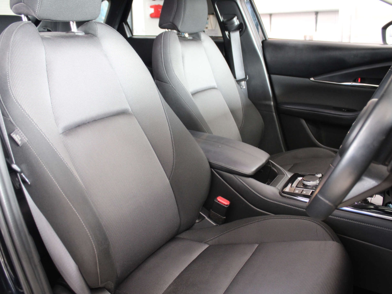 Used Mazda CX-30 2021 for sale - 77720460: Photo 8