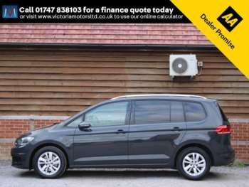 Used Volkswagen Touran 2020 for sale - 74865872: Photo