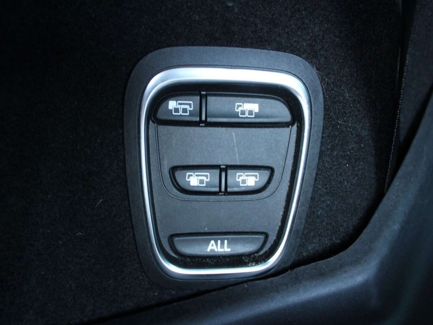 Used Renault Scenic 2019 for sale - 76340228: Photo 13