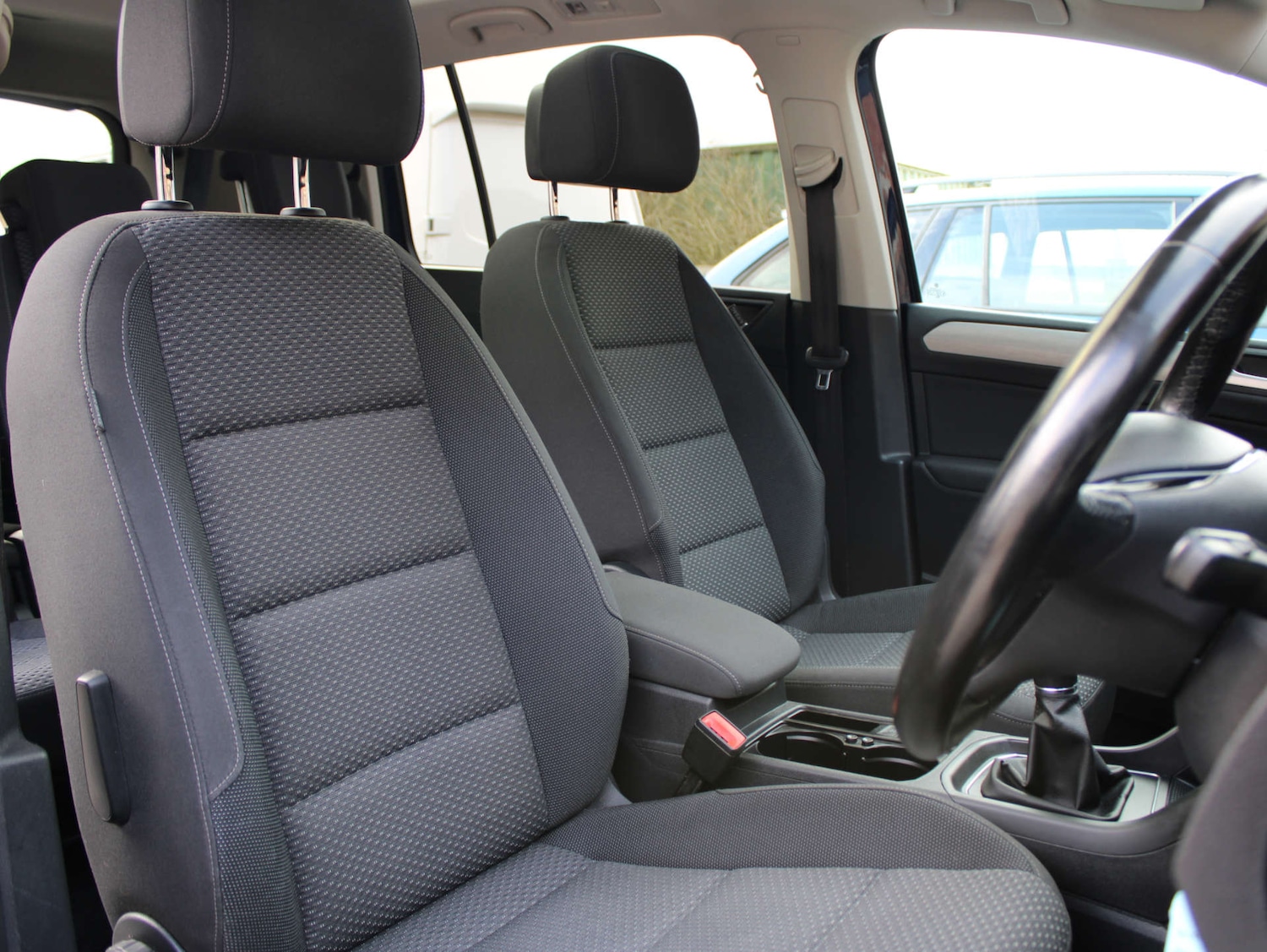 Used Volkswagen Touran 2018 for sale - 78083559: Photo 11