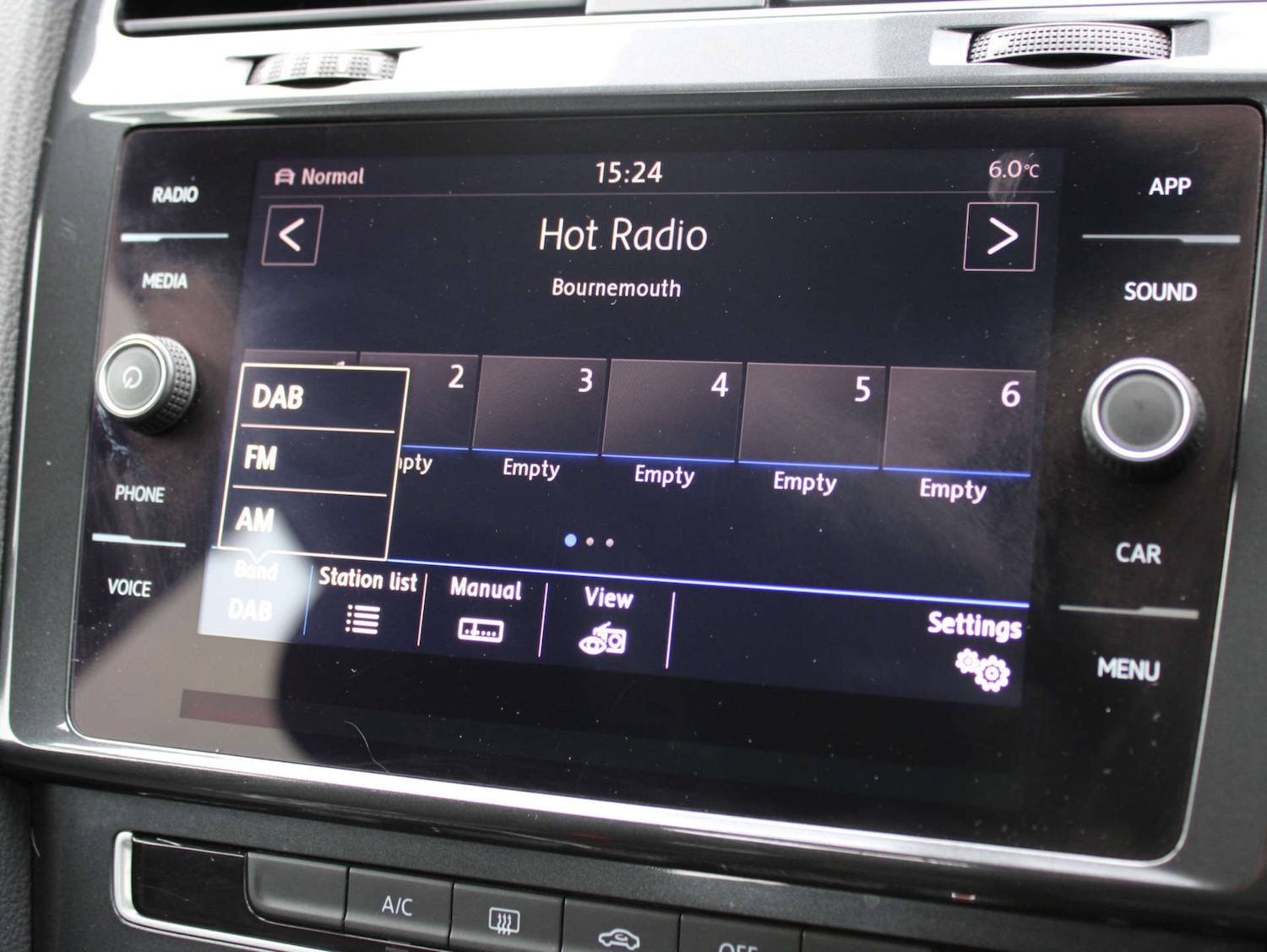 Used Volkswagen Golf 2018 for sale - 77556728: Photo 14