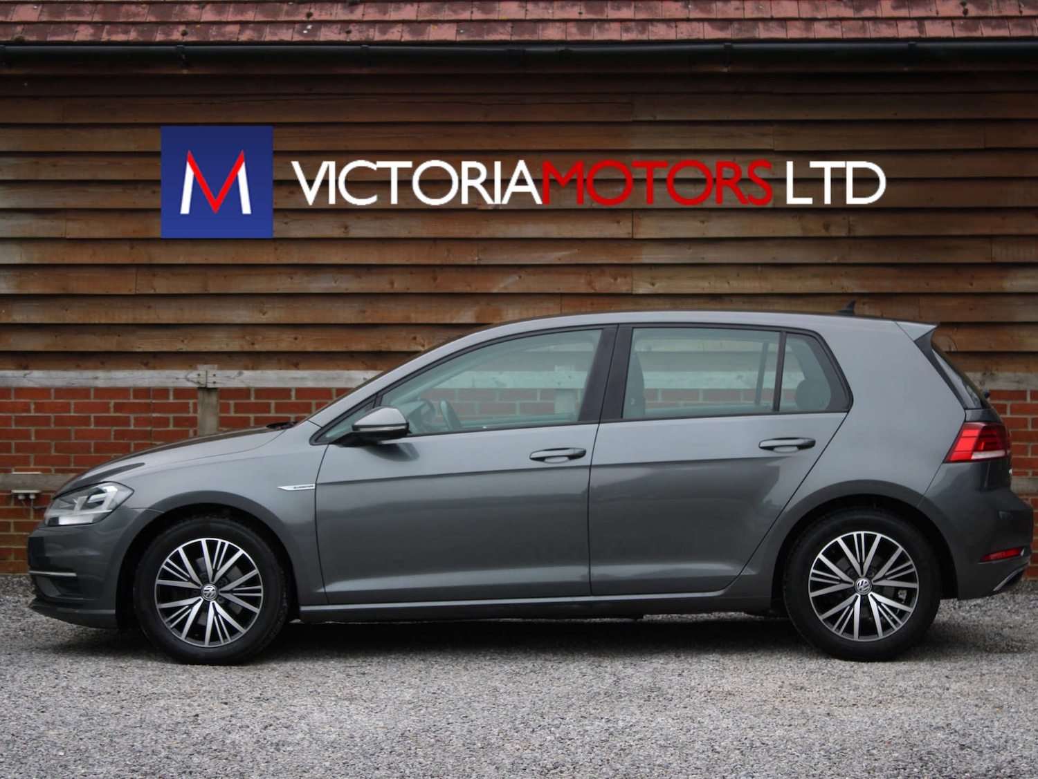 Used Volkswagen Golf 2018 for sale - 77556728: Photo 2