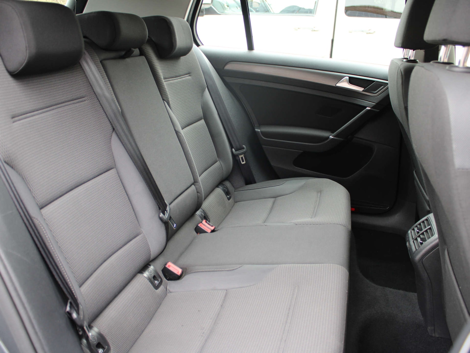 Used Volkswagen Golf 2018 for sale - 77556728: Photo 9