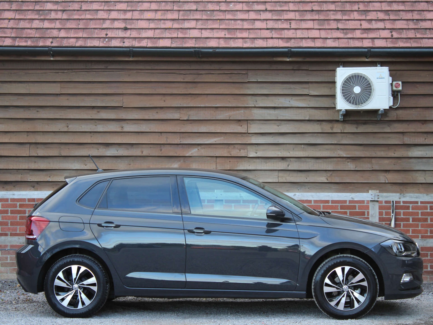 Used Volkswagen Polo 2020 for sale - 76601615: Photo 4