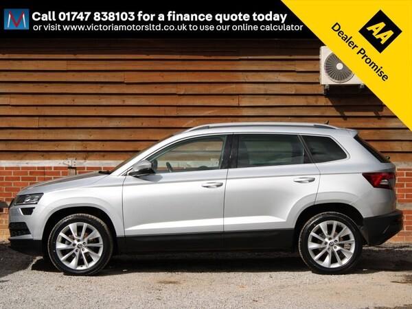 Used Skoda Karoq 2021 for sale - 75537739: Photo 2