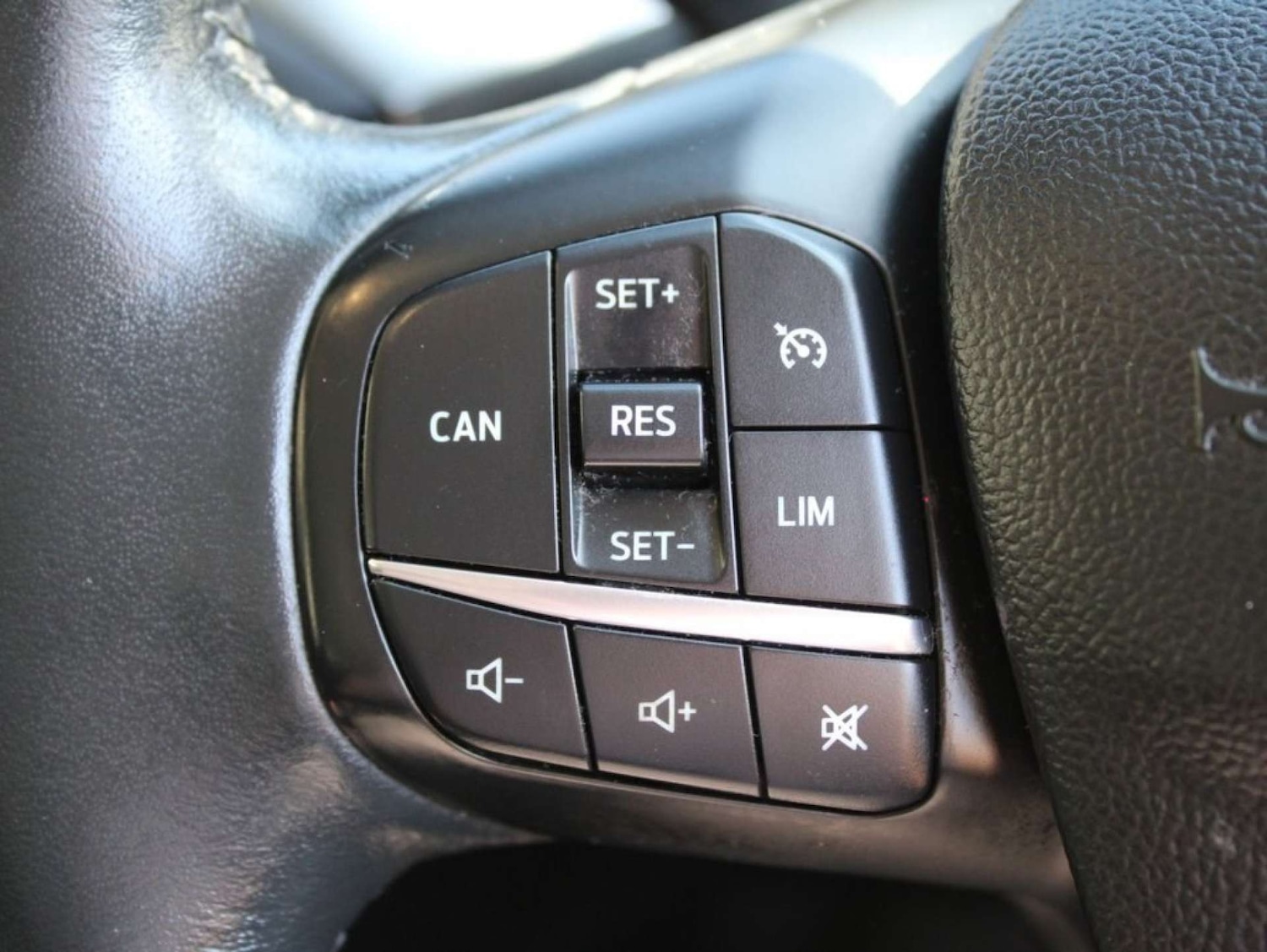 Used Ford Focus 2019 for sale - 76340253: Photo 15