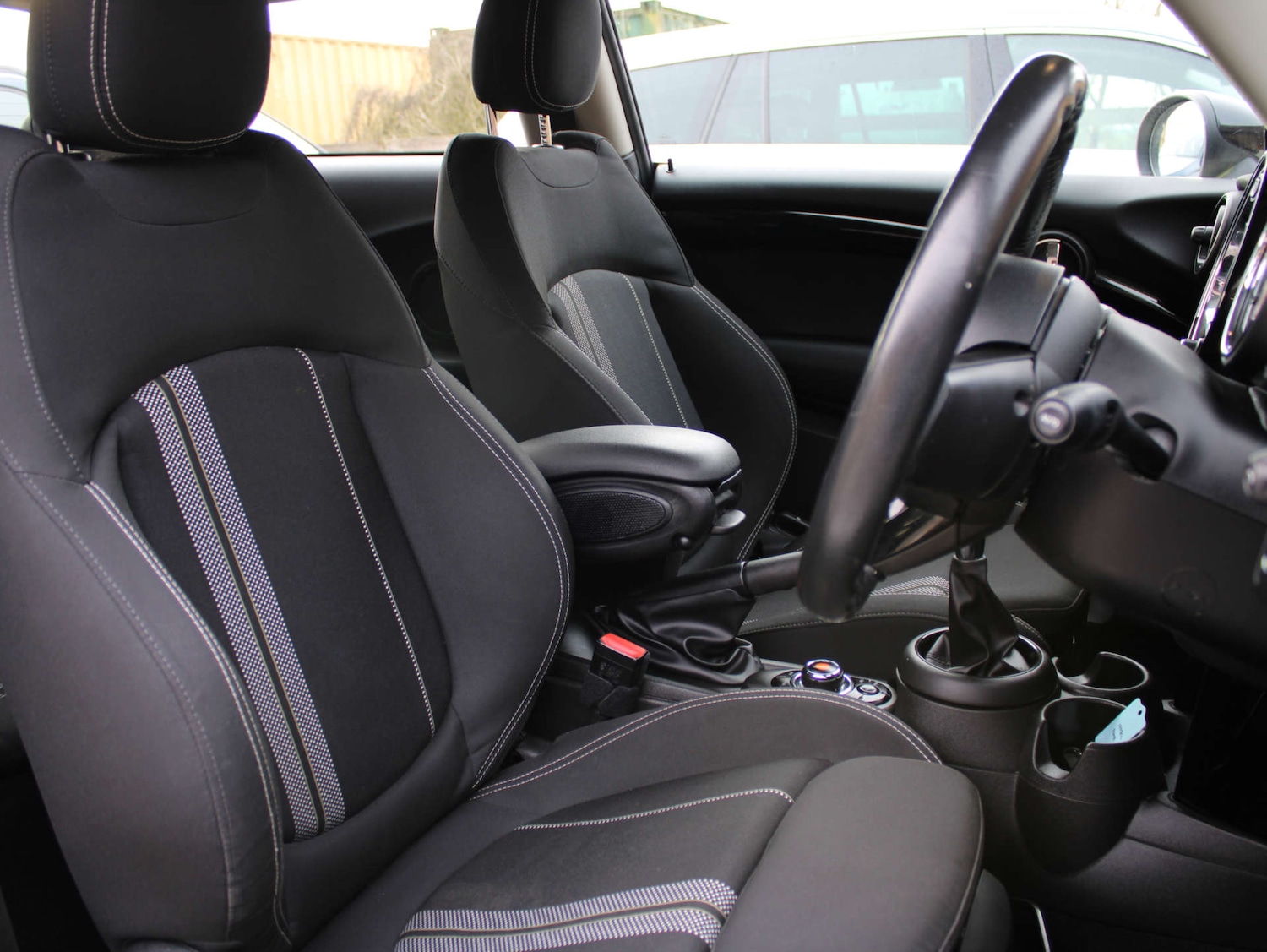 Used MINI Hatch 2019 for sale - 77888798: Photo 8