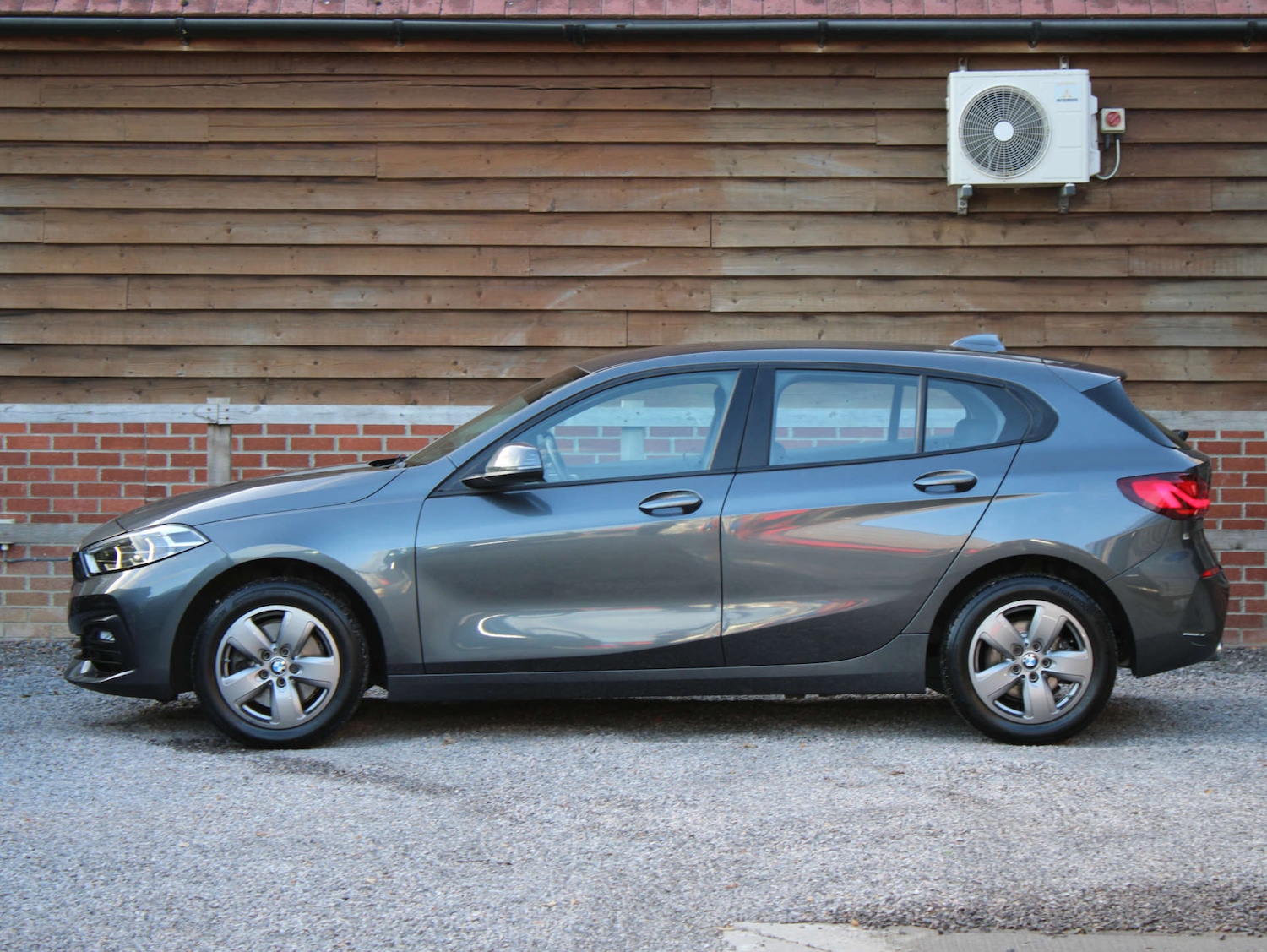 Used BMW 1 Series 2020 for sale - 76374441: Photo 2