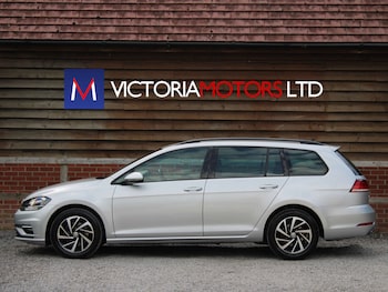 Used Volkswagen Golf 2020 for sale - 78674417: Photo