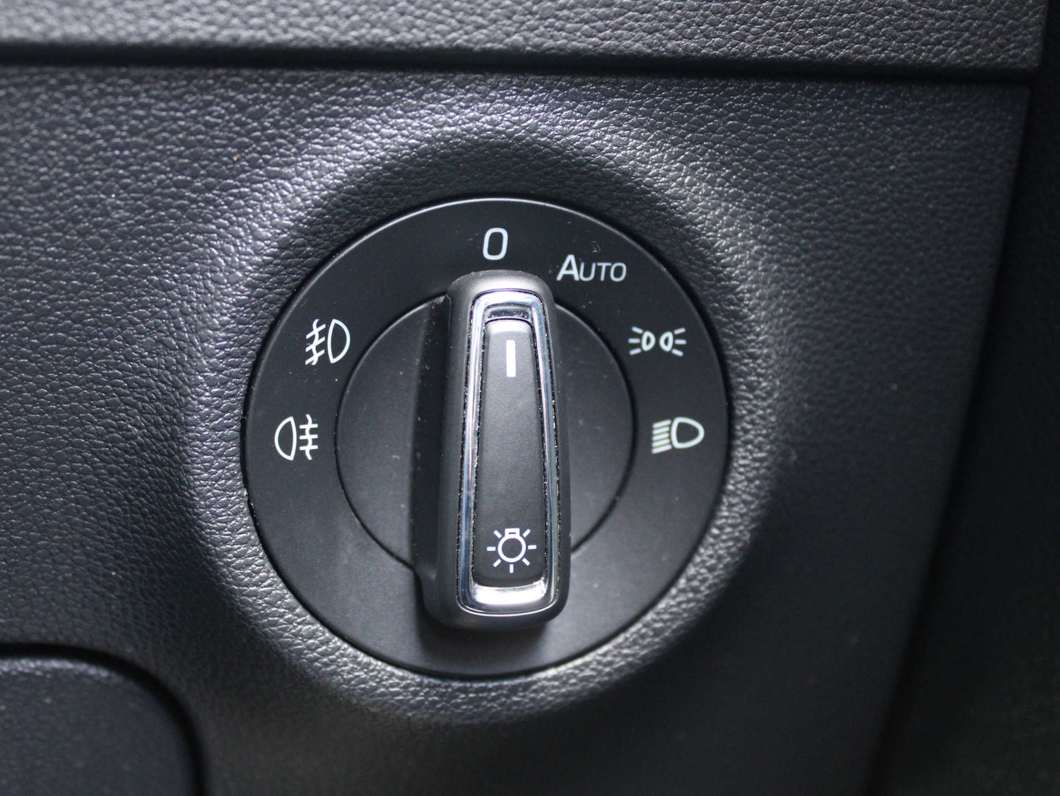 Used Skoda Karoq 2018 for sale - 77172446: Photo 11