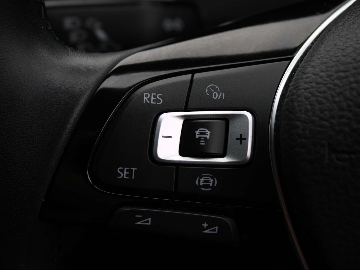 Used Volkswagen Tiguan 2020 for sale - 76340289: Photo 11