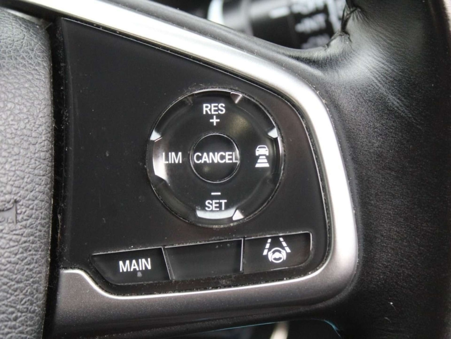 Used Honda CR-V 2019 for sale - 76340229: Photo 13