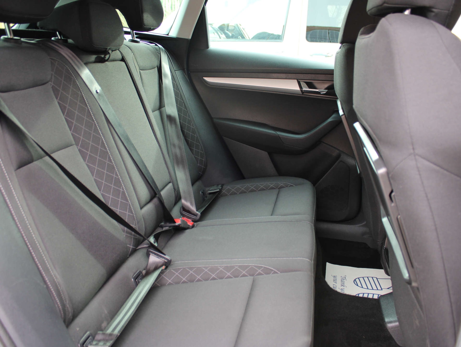 Used Skoda Karoq 2020 for sale - 77720452: Photo 9