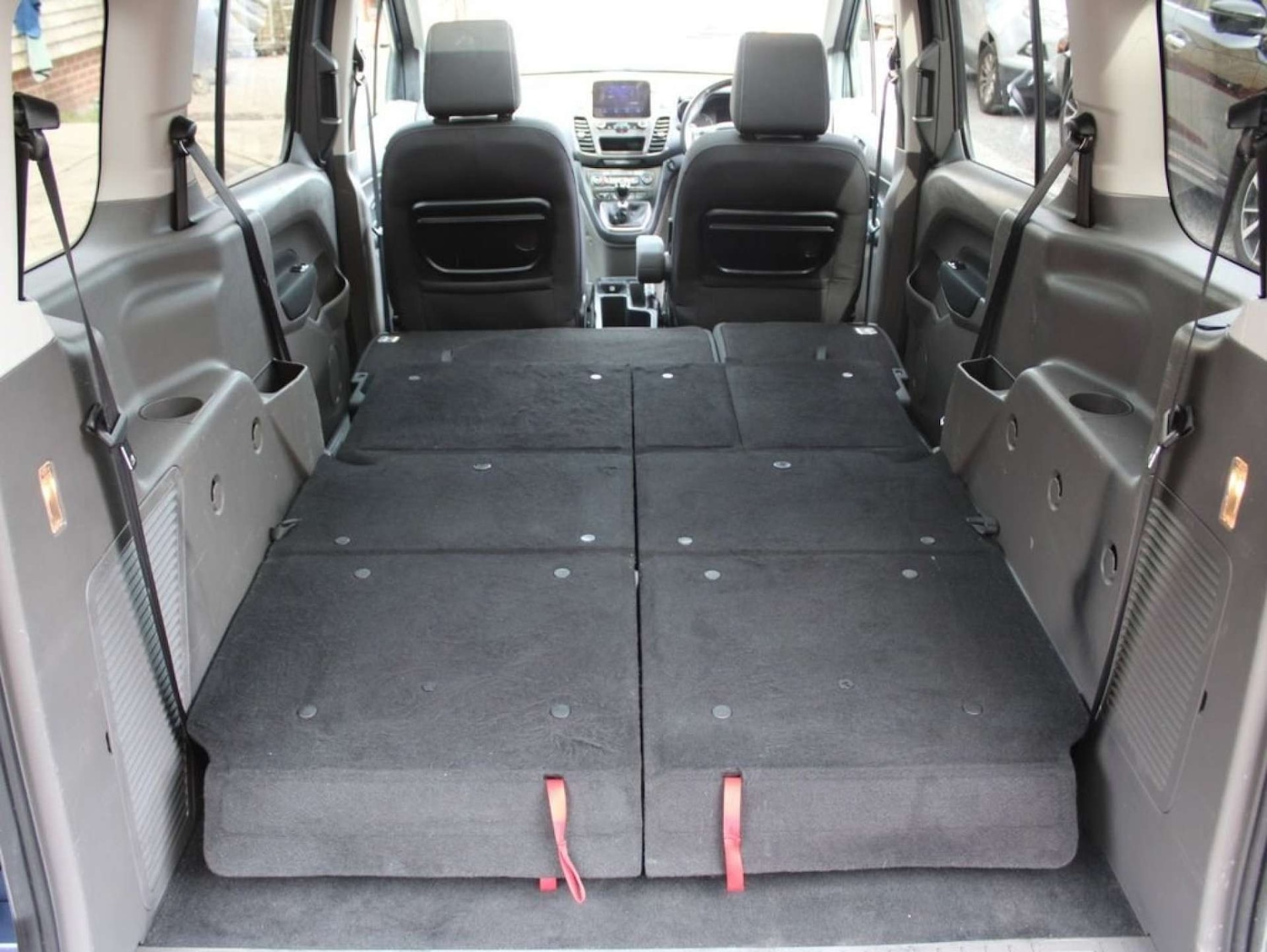 Used Ford Tourneo Connect 2022 for sale - 76340270: Photo 16