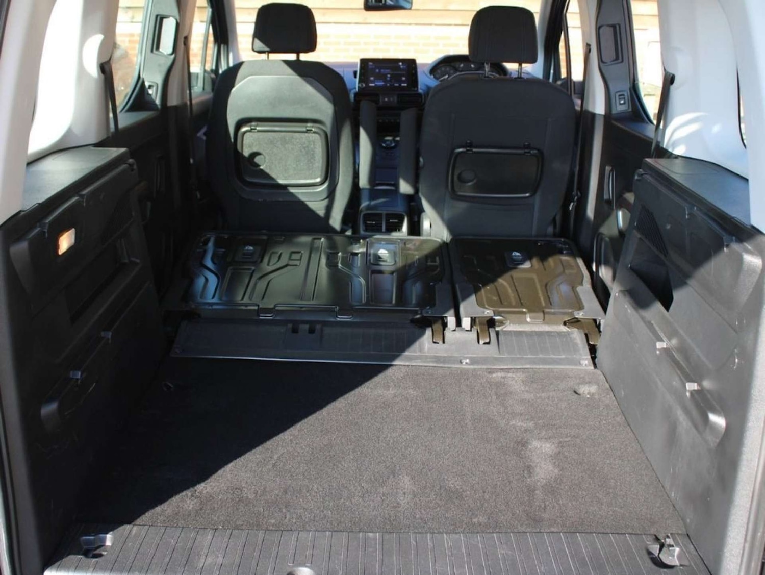 Used Peugeot Rifter 2020 for sale - 76340264: Photo 13