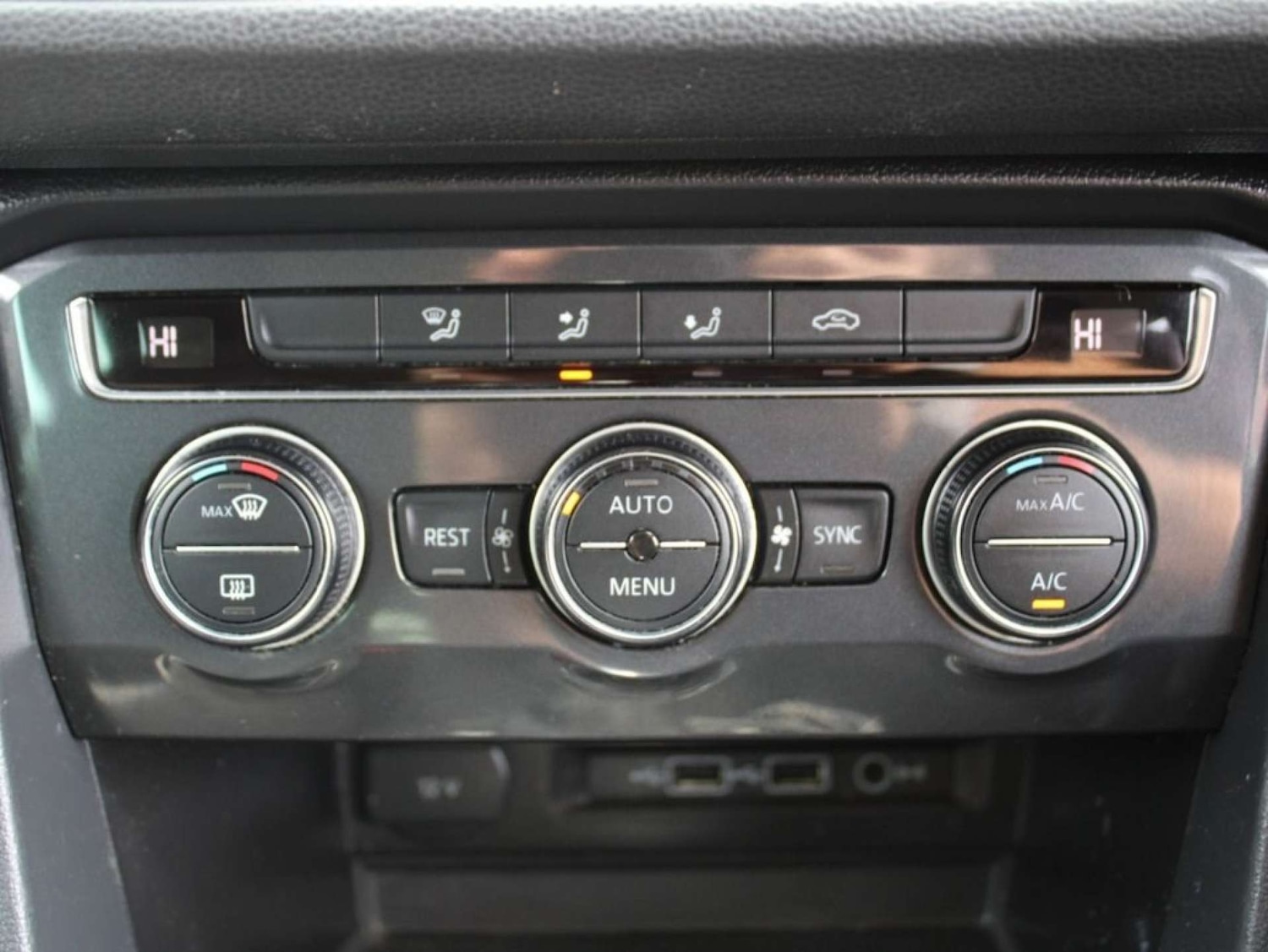 Used Volkswagen Tiguan 2020 for sale - 76340258: Photo 12