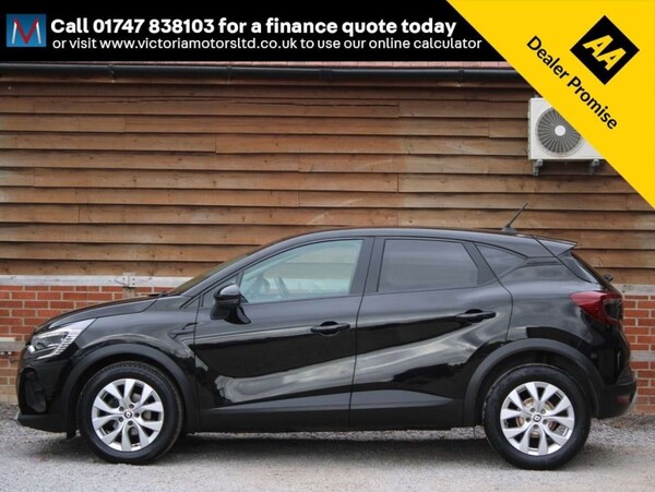 Used Renault Captur 2021 for sale - 76340279: Photo 2