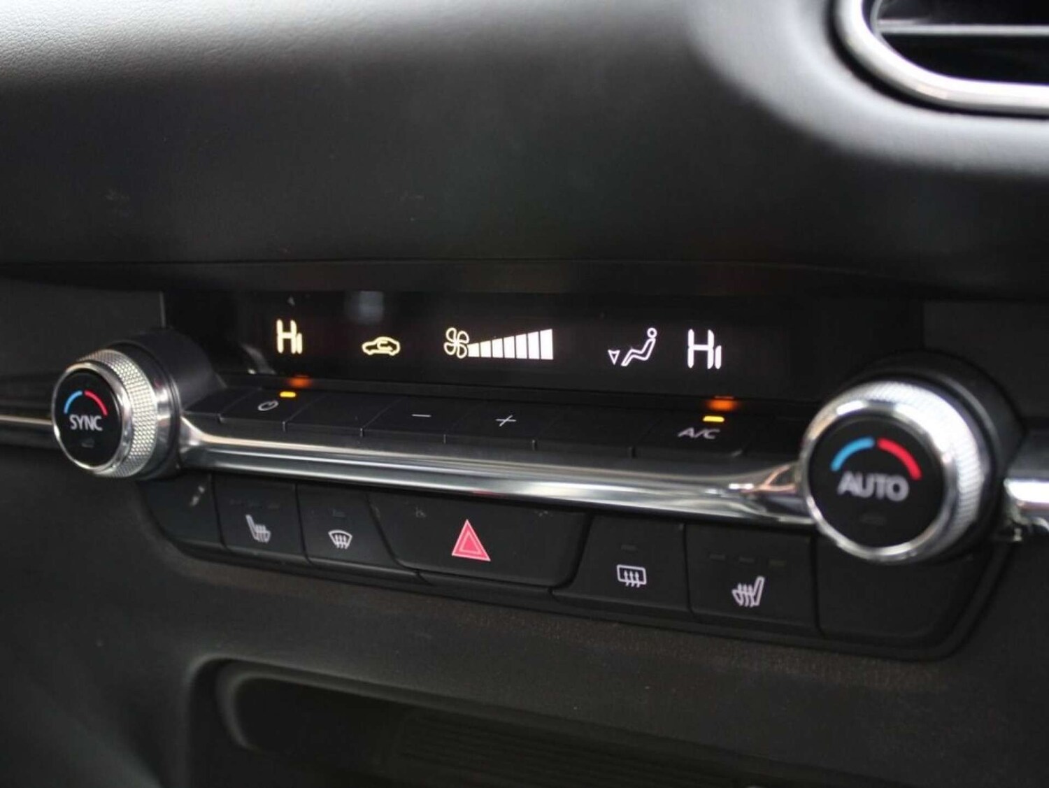 Used Mazda CX-30 2021 for sale - 76340294: Photo 13