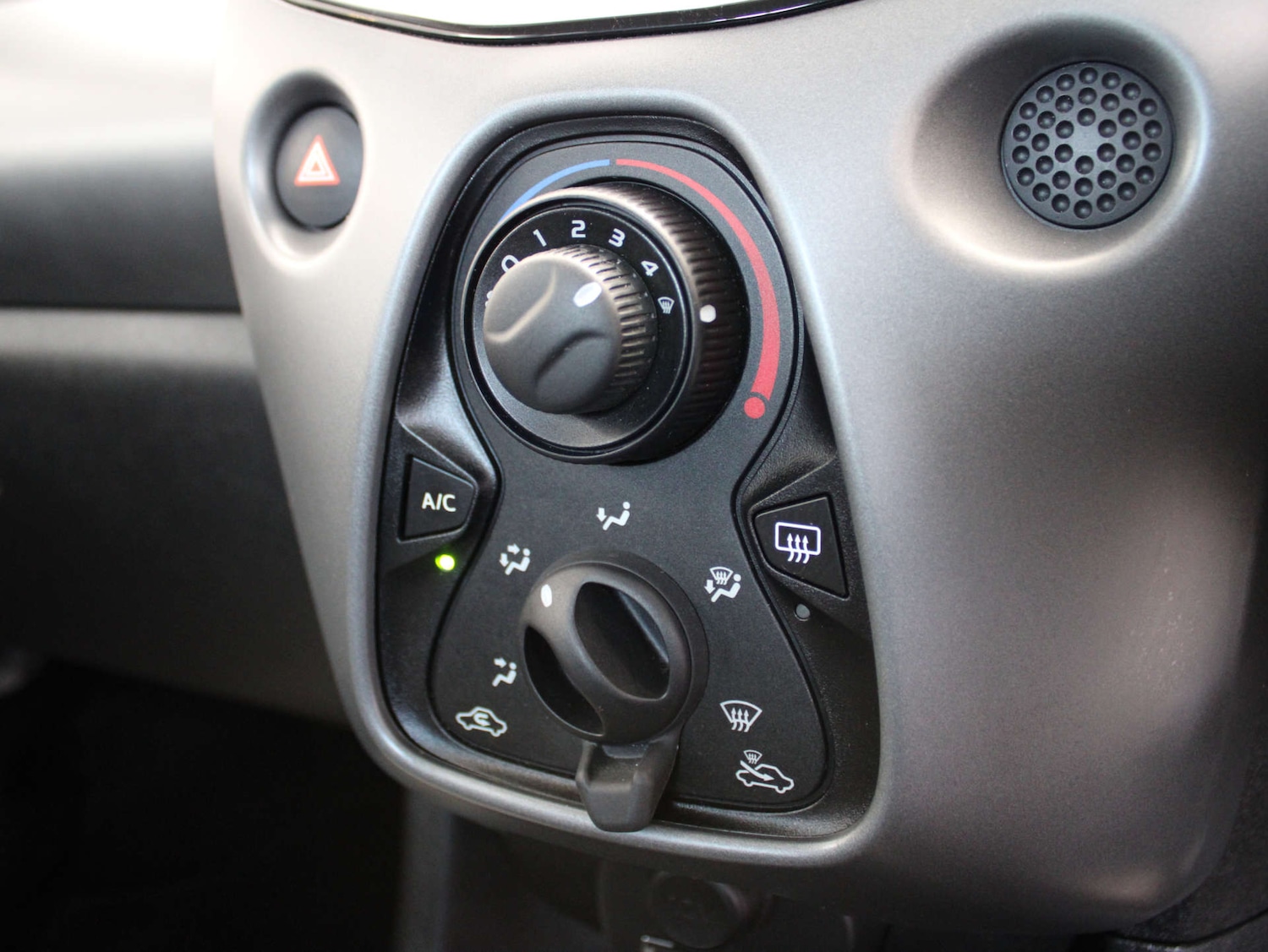 Used Toyota AYGO 2020 for sale - 76483217: Photo 10