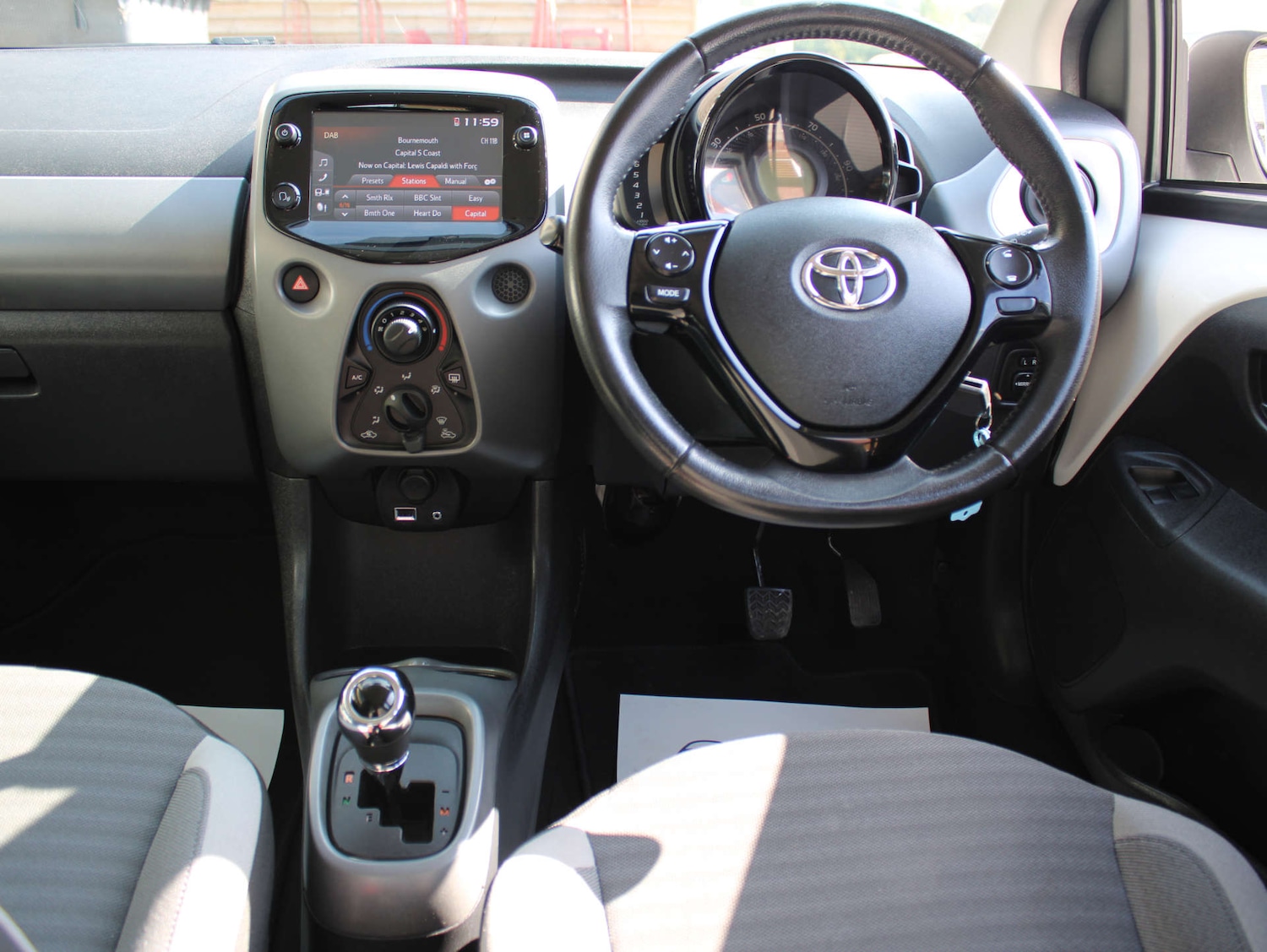 Used Toyota AYGO 2020 for sale - 76483217: Photo 6
