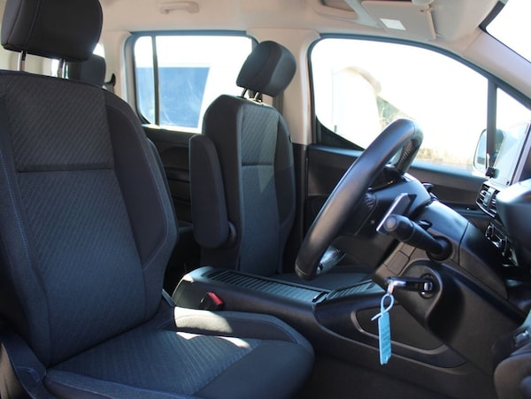 Used Peugeot Rifter 2020 for sale - 73668079: Photo 10