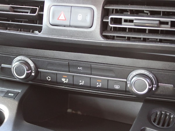 Used Peugeot Rifter 2020 for sale - 73668079: Photo 15