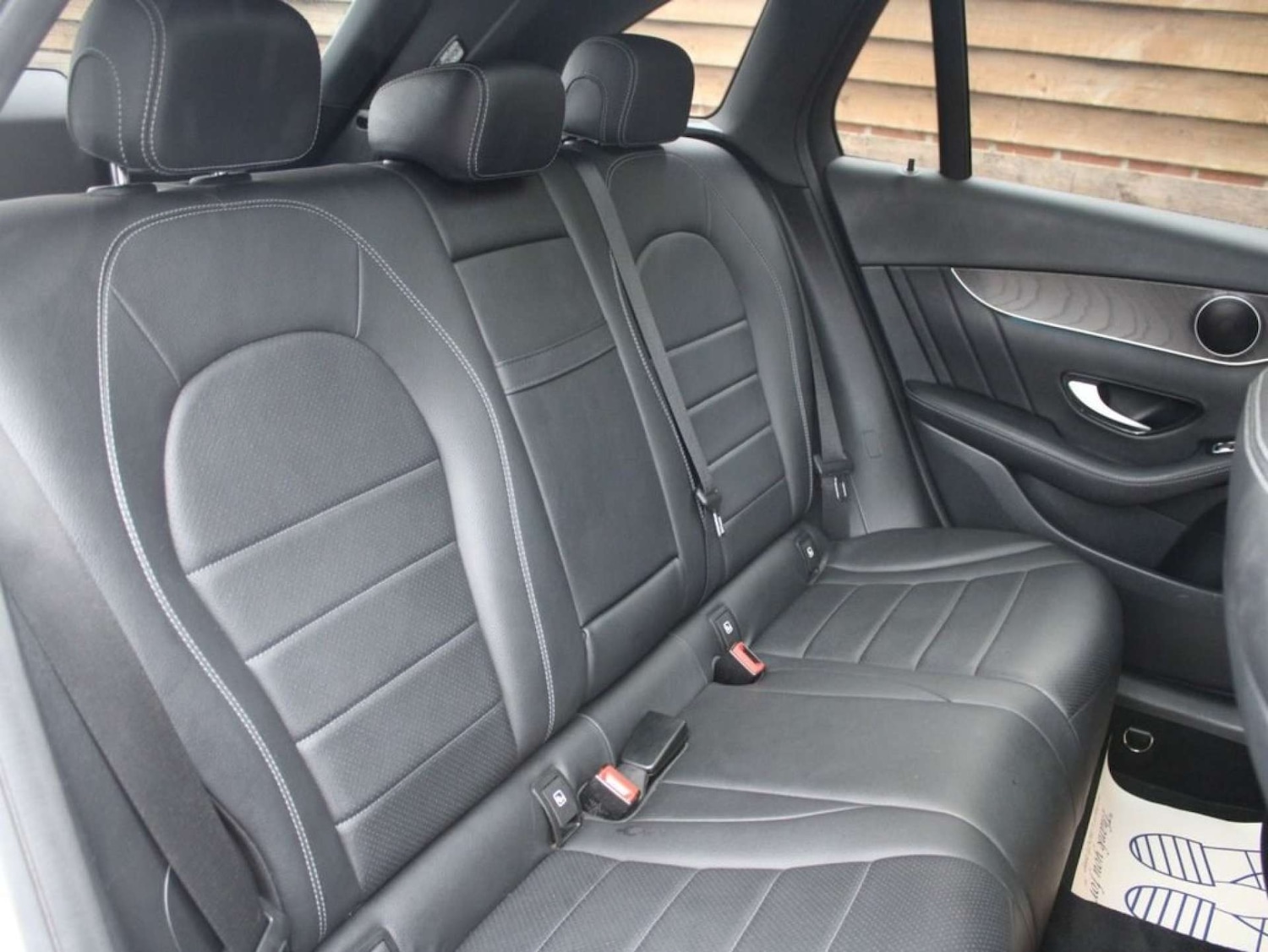 Used Mercedes-Benz GLC 2019 for sale - 76340252: Photo 9