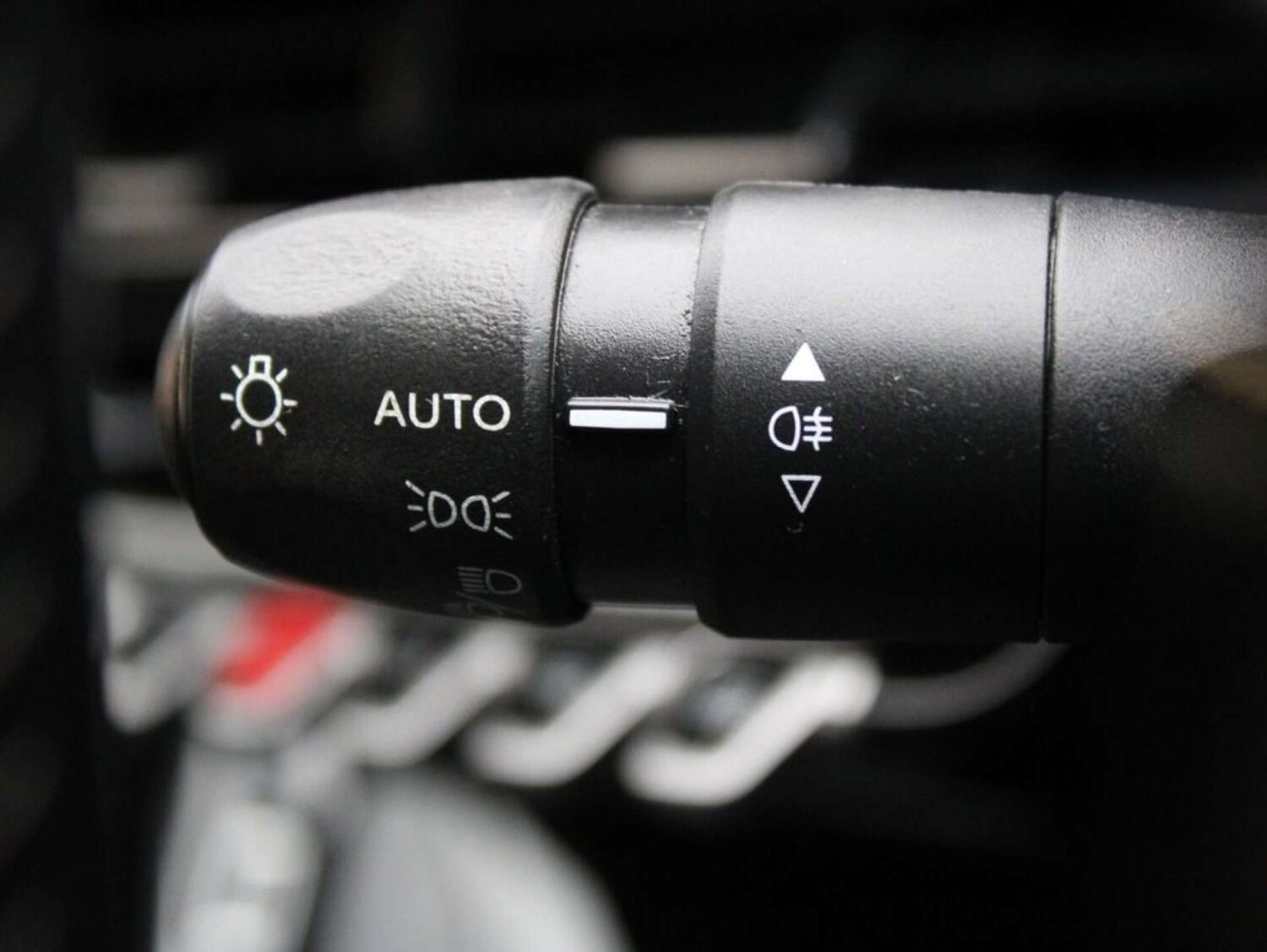 Used Peugeot 2008 2021 for sale - 76340254: Photo 14