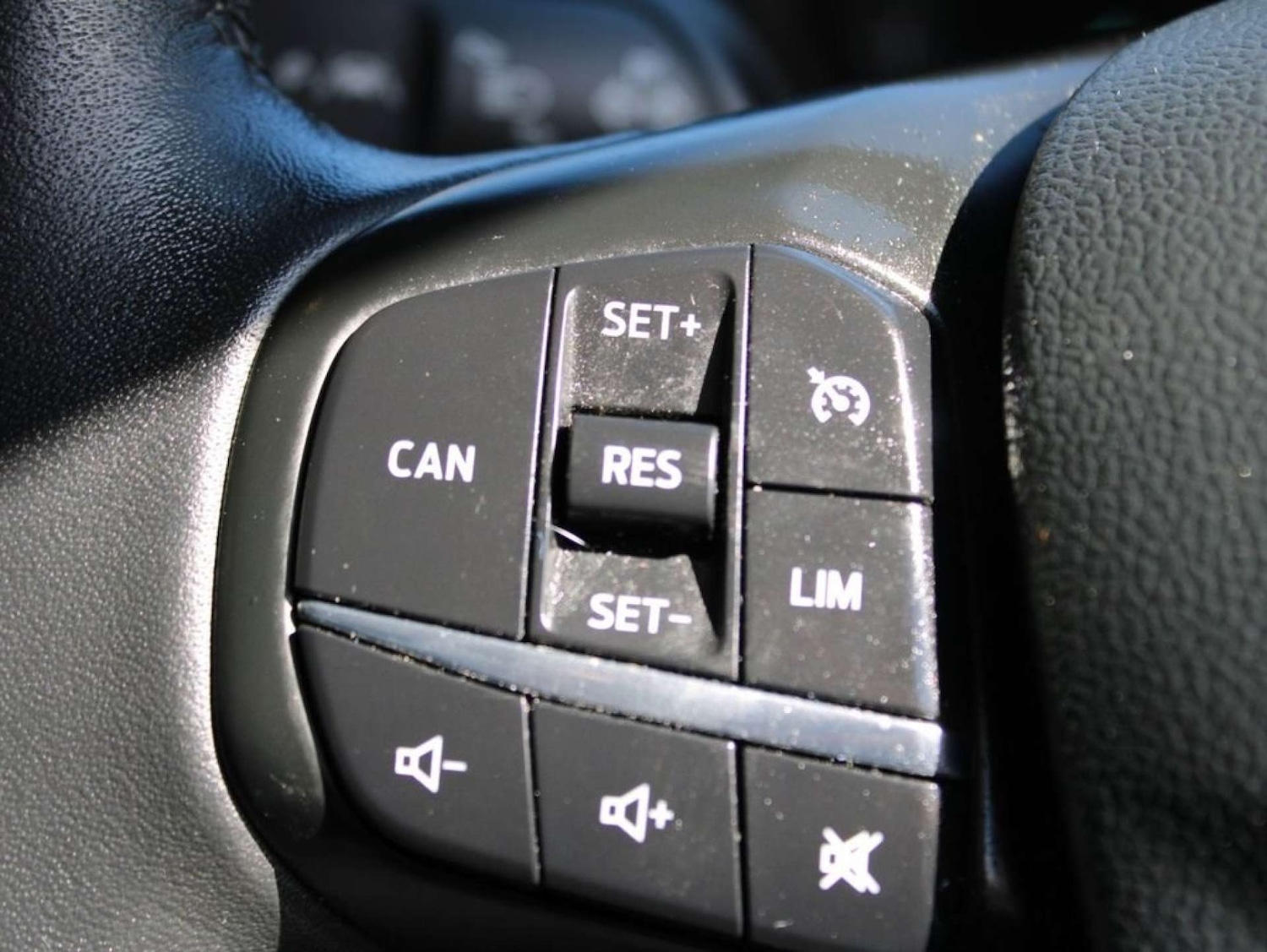 Used Ford Focus 2018 for sale - 76340260: Photo 15