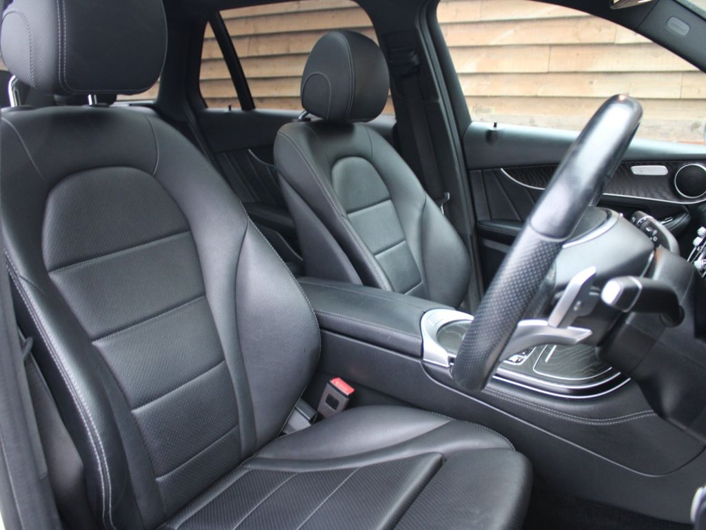 Used Mercedes-Benz GLC 2019 for sale - 76018592: Photo 8