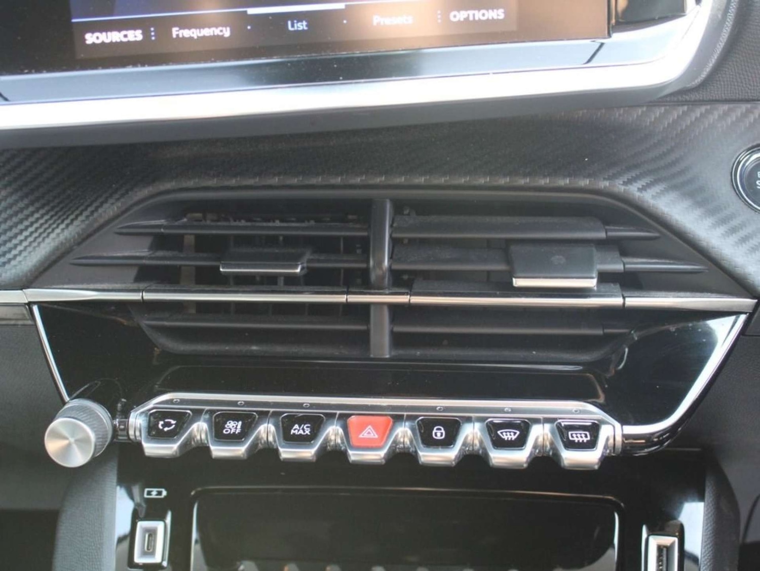 Used Peugeot 208 2021 for sale - 76340249: Photo 14