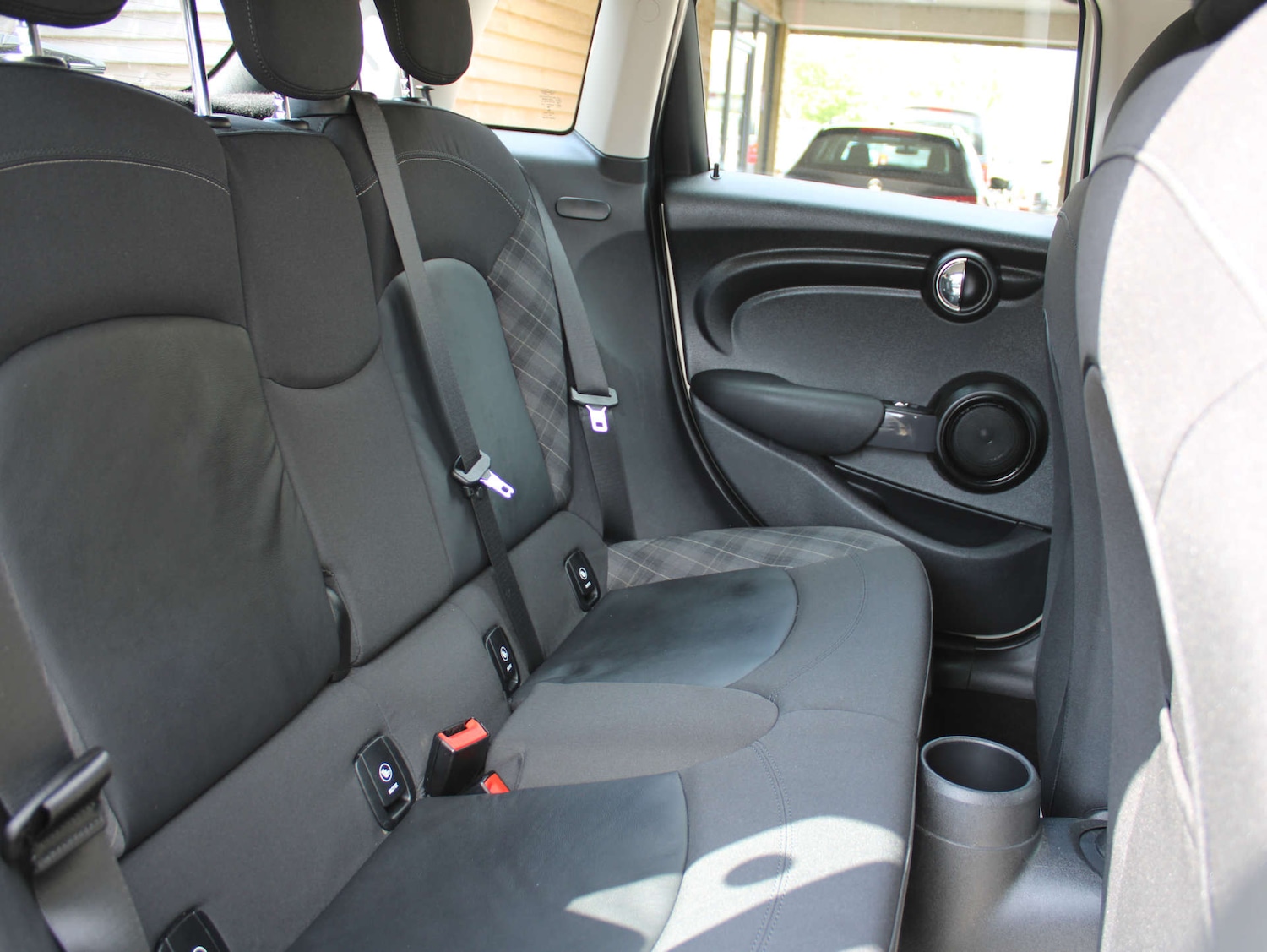 Used MINI Hatch 2018 for sale - 76483215: Photo 11