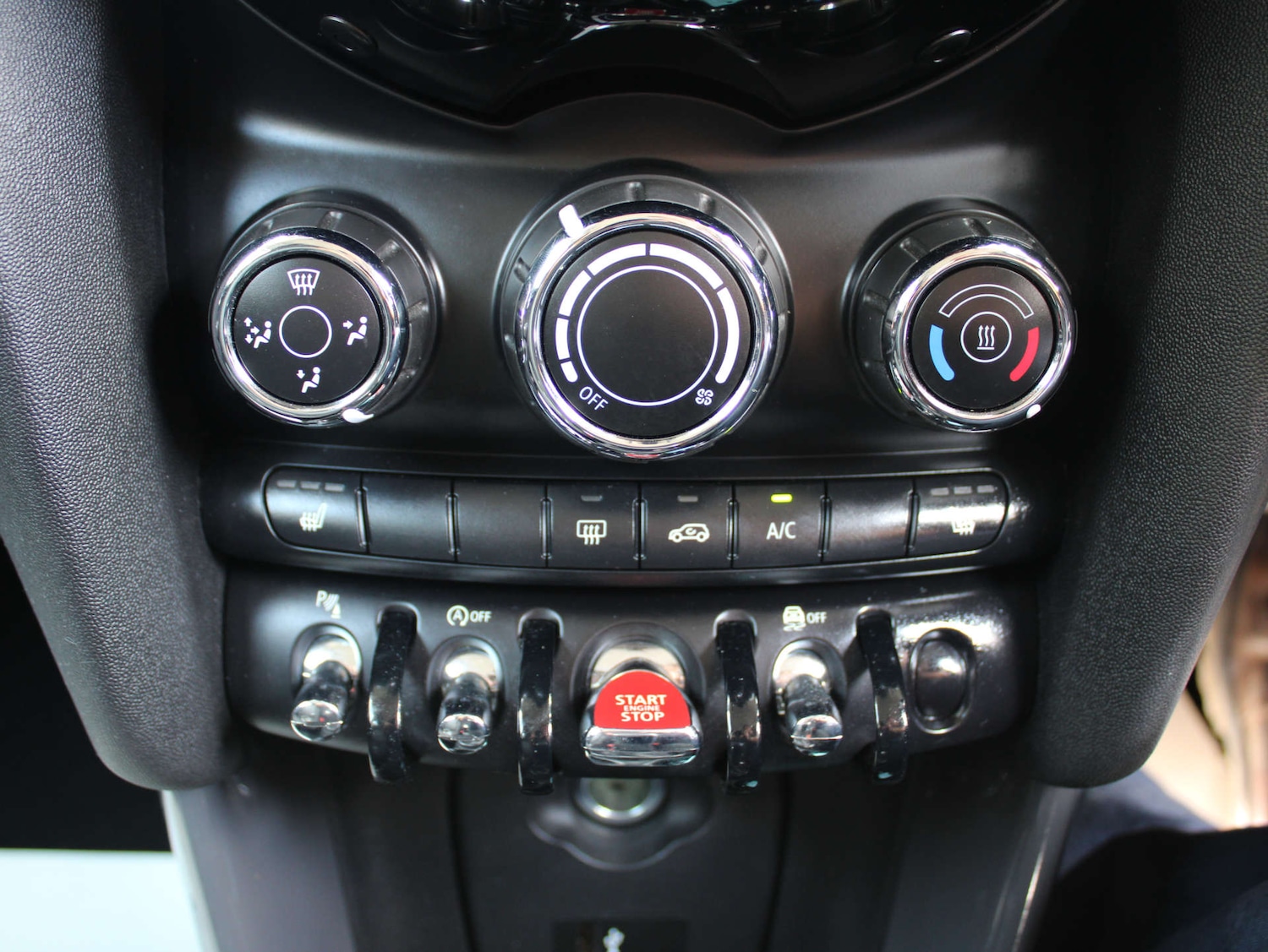 Used MINI Hatch 2018 for sale - 76483215: Photo 14