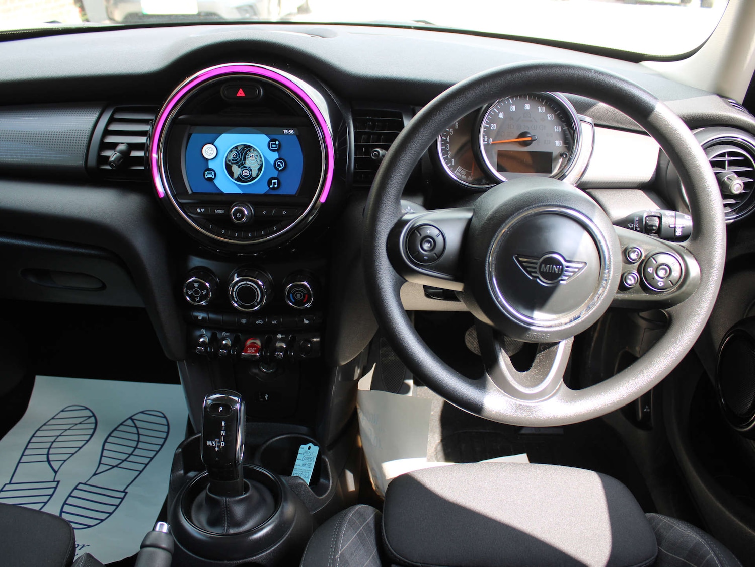 Used MINI Hatch 2018 for sale - 76483215: Photo 9