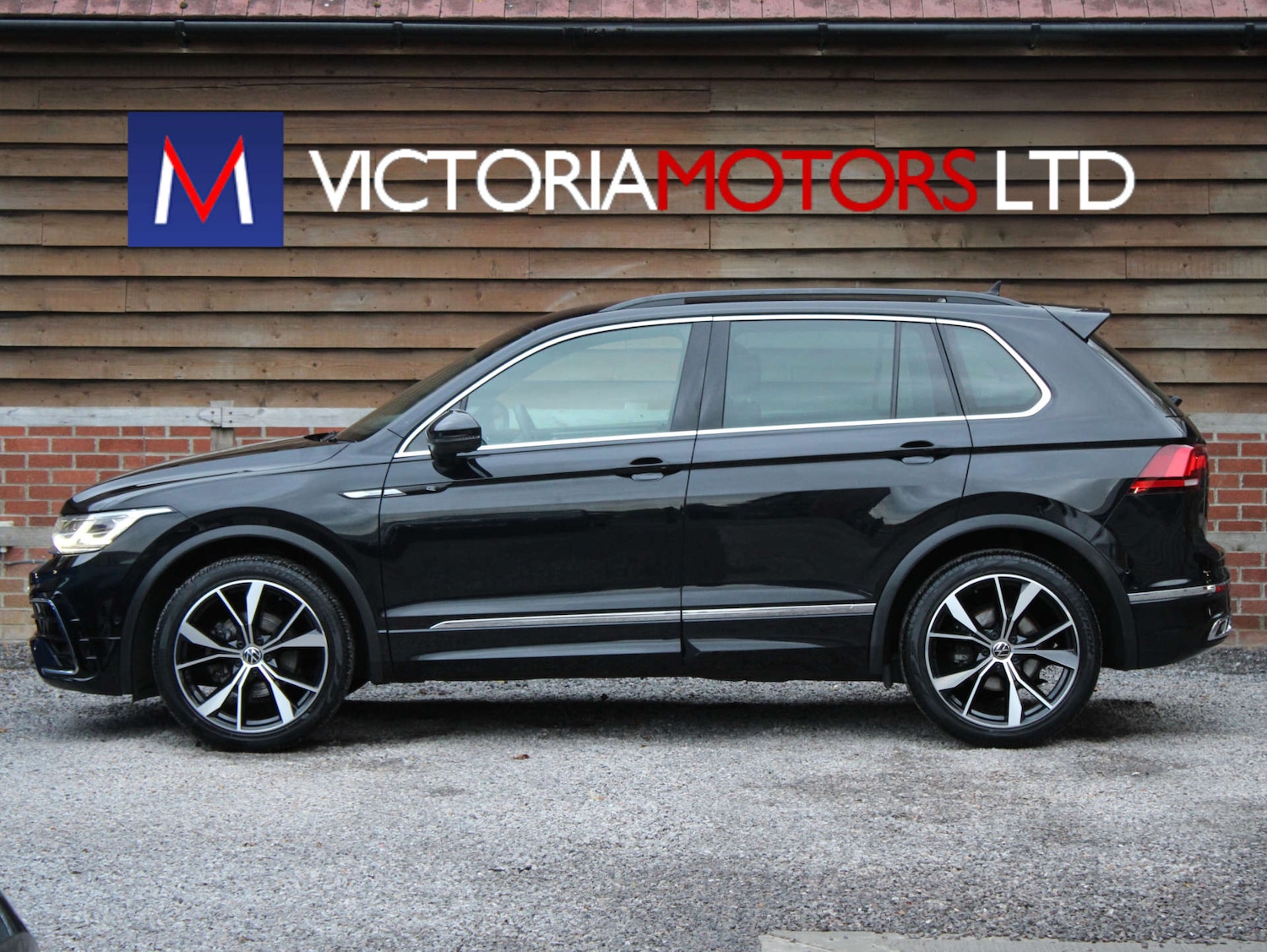 Used Volkswagen Tiguan 2021 for sale - 76407735: Photo 2