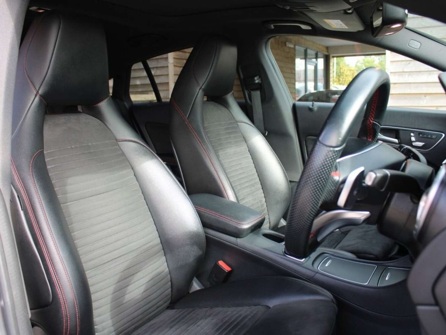 Used Mercedes-Benz CLA 2019 for sale - 76340293: Photo 11