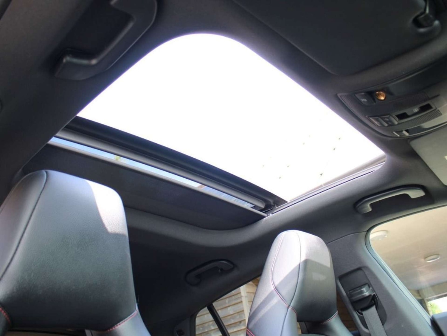 Used Mercedes-Benz CLA 2019 for sale - 76340293: Photo 31