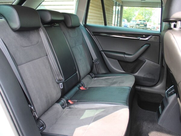 Used Skoda Octavia 2020 for sale - 74714751: Photo 9