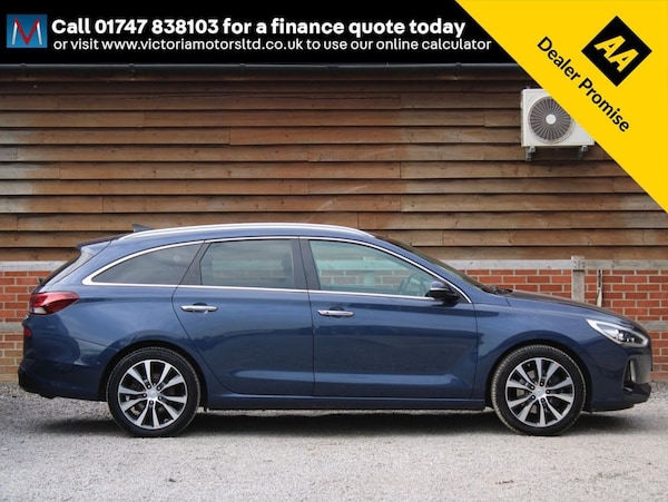 Used Hyundai i30 2018 for sale - 74008937: Photo 4