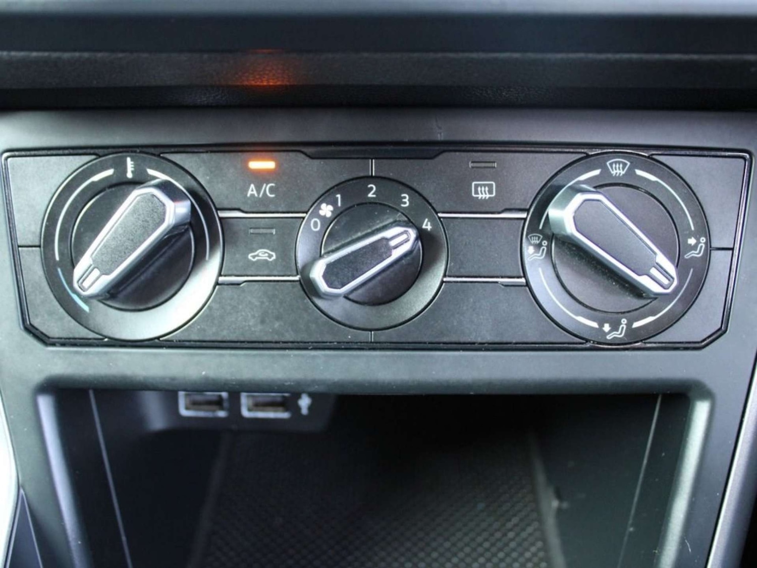 Used Volkswagen Polo 2019 for sale - 76601995: Photo 13