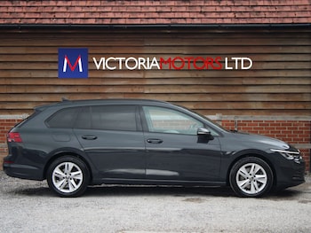 Used Volkswagen Golf 2022 for sale - 79399400: Photo