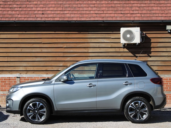 Used Suzuki Vitara 2022 for sale - 76340282: Photo 2