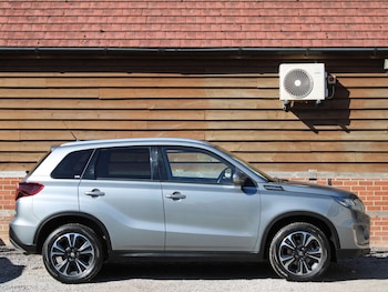 Used Suzuki Vitara 2022 for sale - 76340282: Photo 4