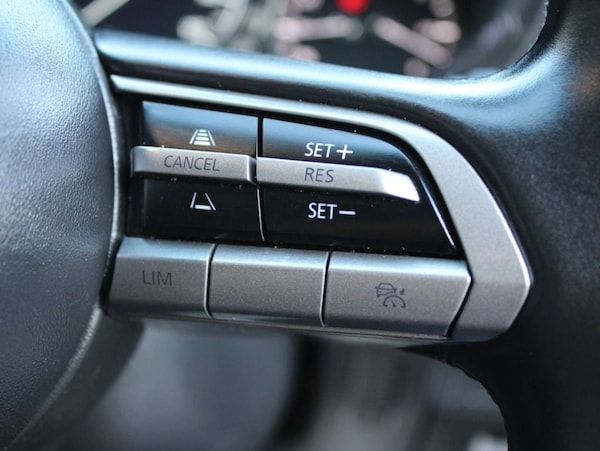 Used Mazda CX-30 2022 for sale - 76340231: Photo 11