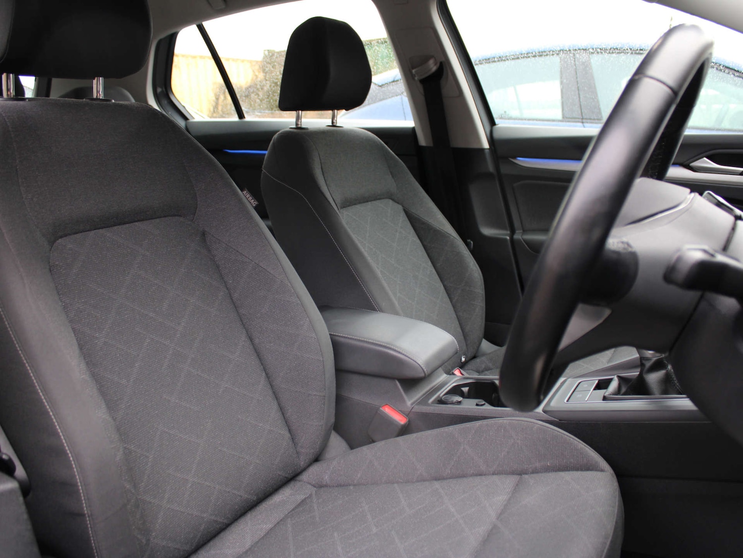 Used Volkswagen Golf 2023 for sale - 77211753: Photo 8