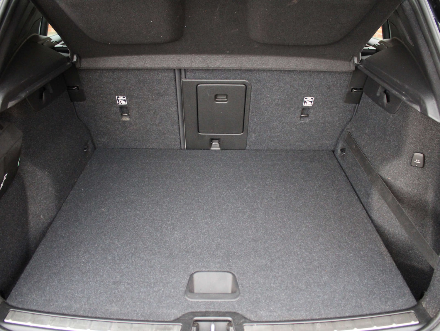 Used Volvo XC40 2020 for sale - 76897267: Photo 10