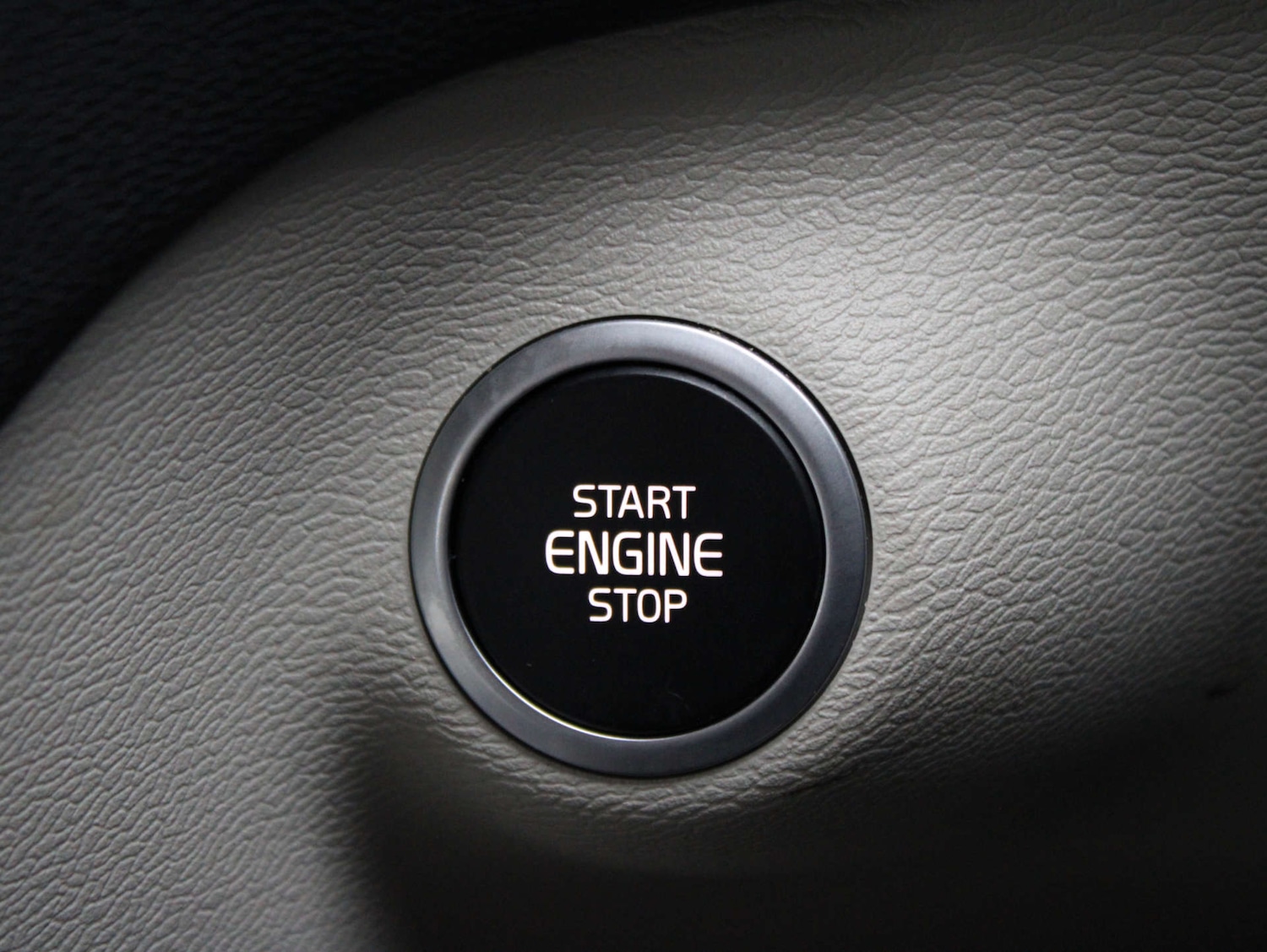 Used Volvo XC40 2020 for sale - 76897267: Photo 13