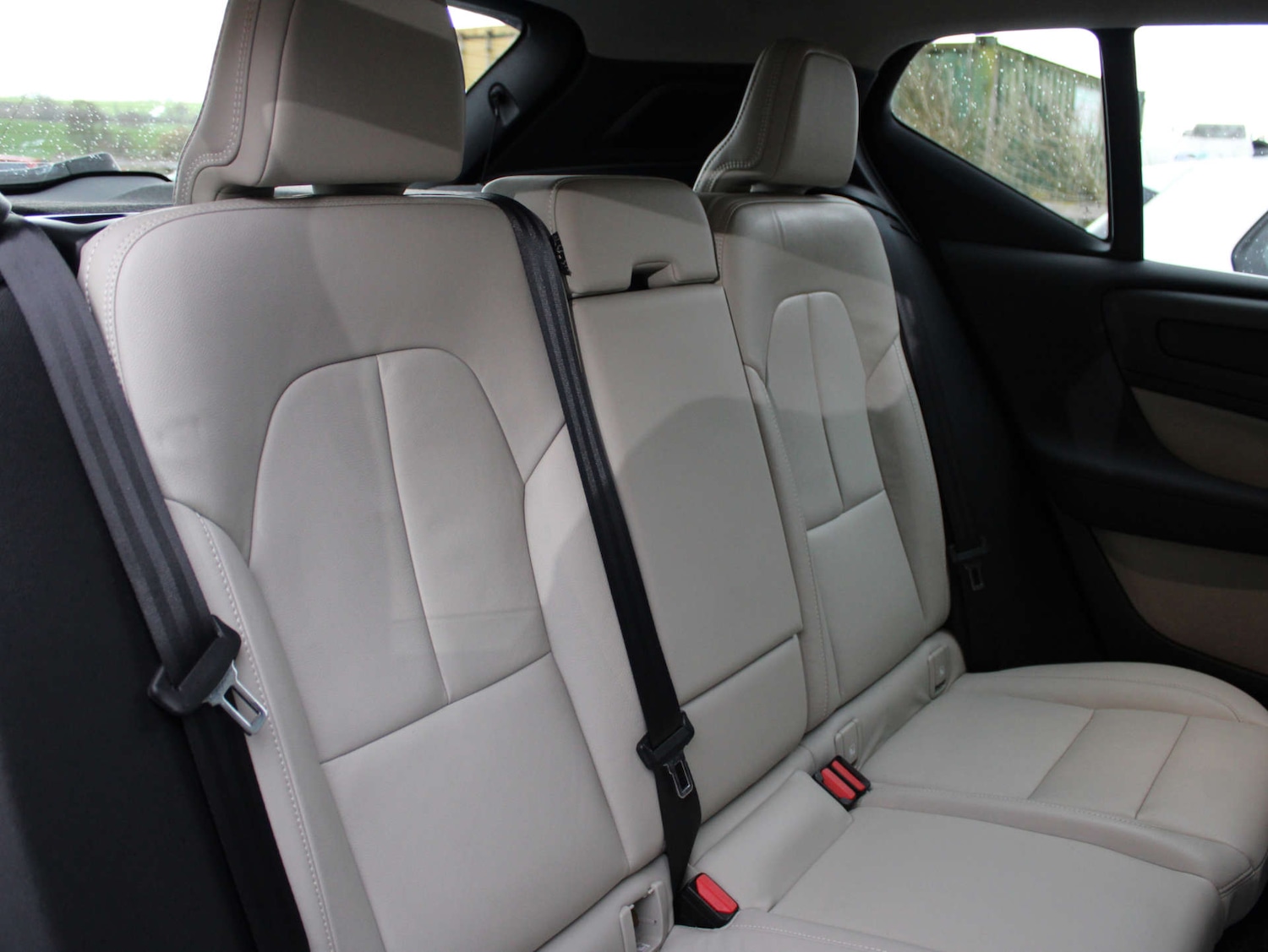 Used Volvo XC40 2020 for sale - 76897267: Photo 9