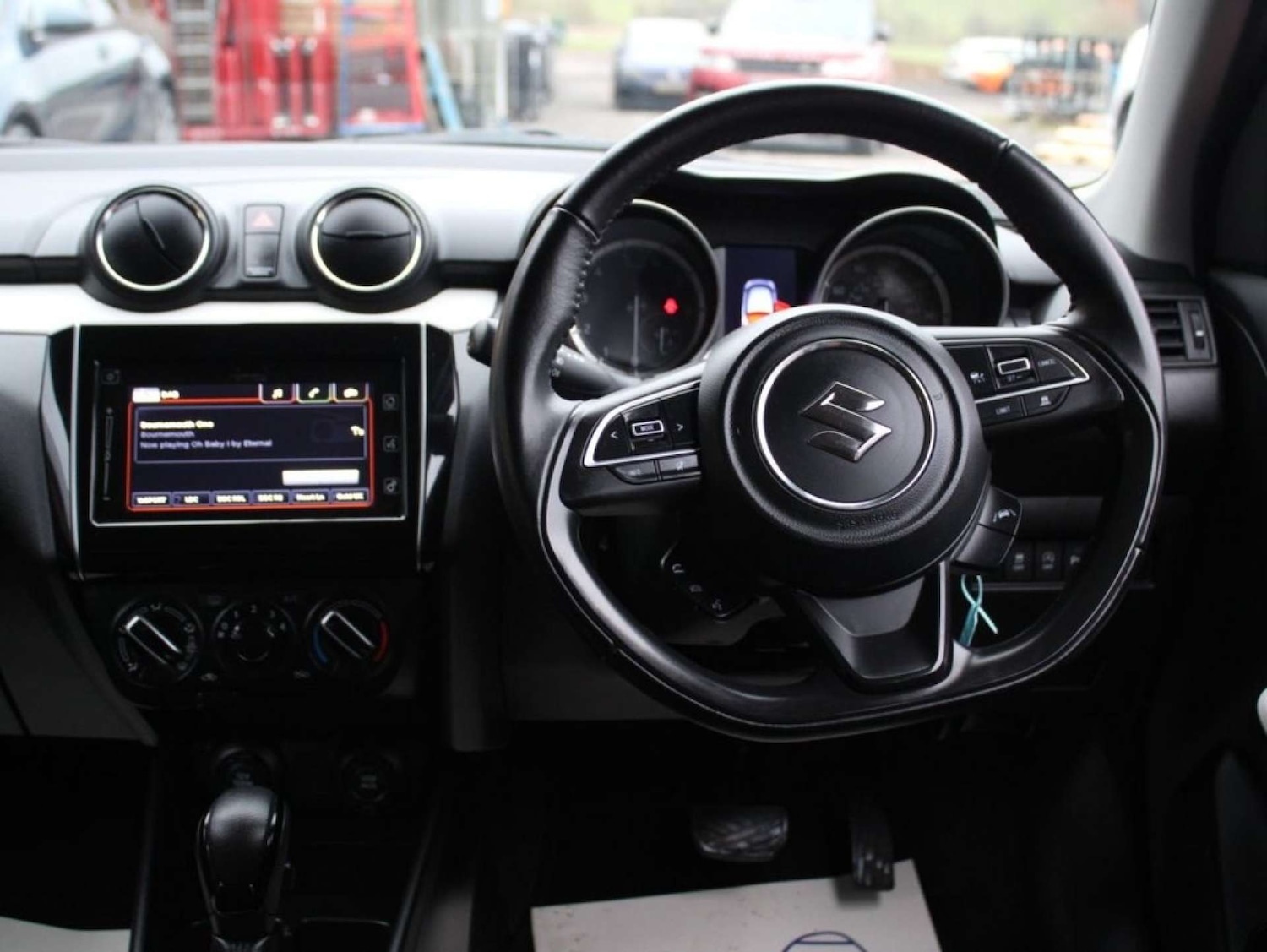 Used Suzuki Swift 2020 for sale - 76340236: Photo 10