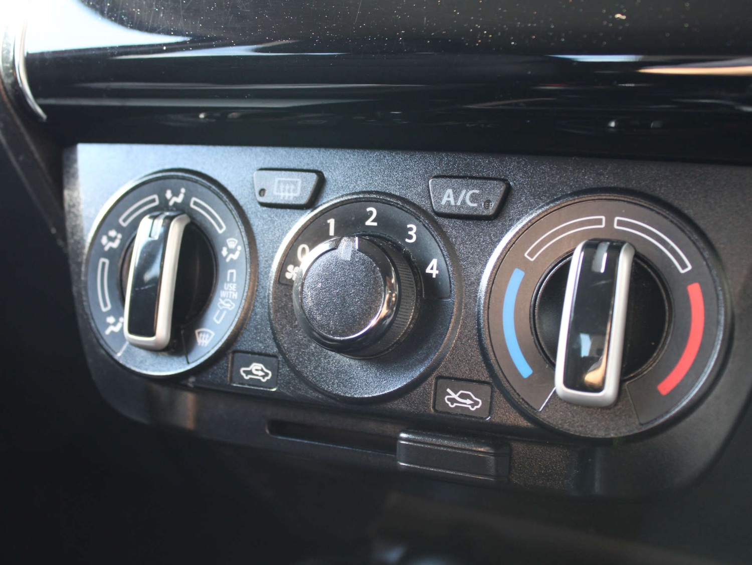 Used Suzuki Swift 2020 for sale - 77452486: Photo 11